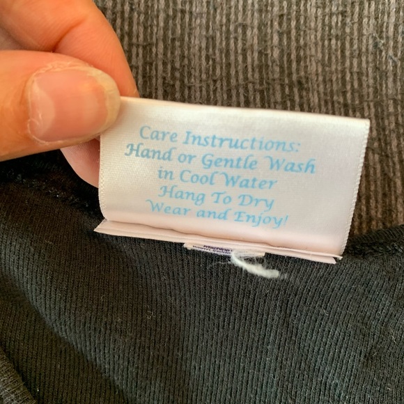 Vintage Y2K Black Tee Top T-shirt Embelished Heart - Picture 9 of 11